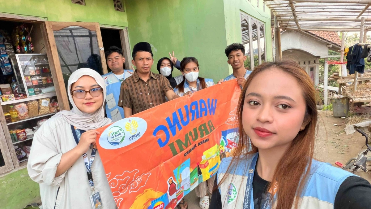Bagaimana Program Universitas Membantu UMKM Pengrajin Kayu Melompat Lebih Cepat