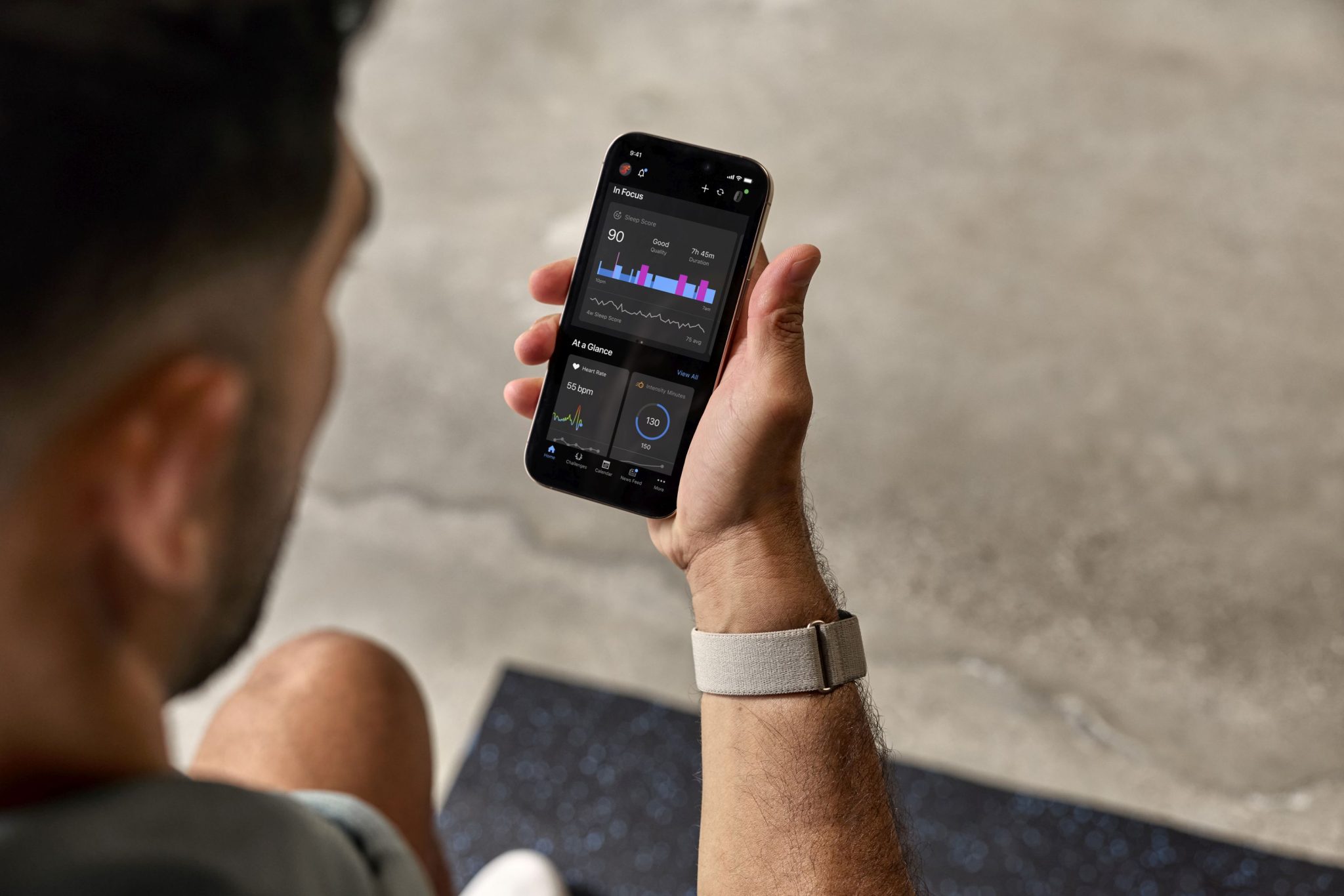 Garmin CIRQA: Smart Band Tanpa Layar yang Berani Melawan Tren