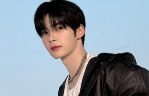 Sung Hanbin Mulai Perjalanan Solo, ZEROBASEONE Masuk Babak Baru