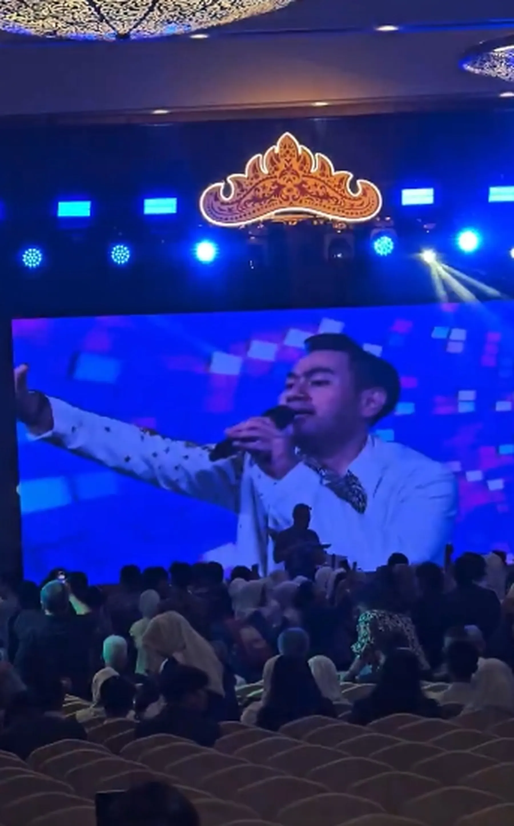 Ketika Bencana Alam Mengganggu Tur: Strategi Baru Artis Pop