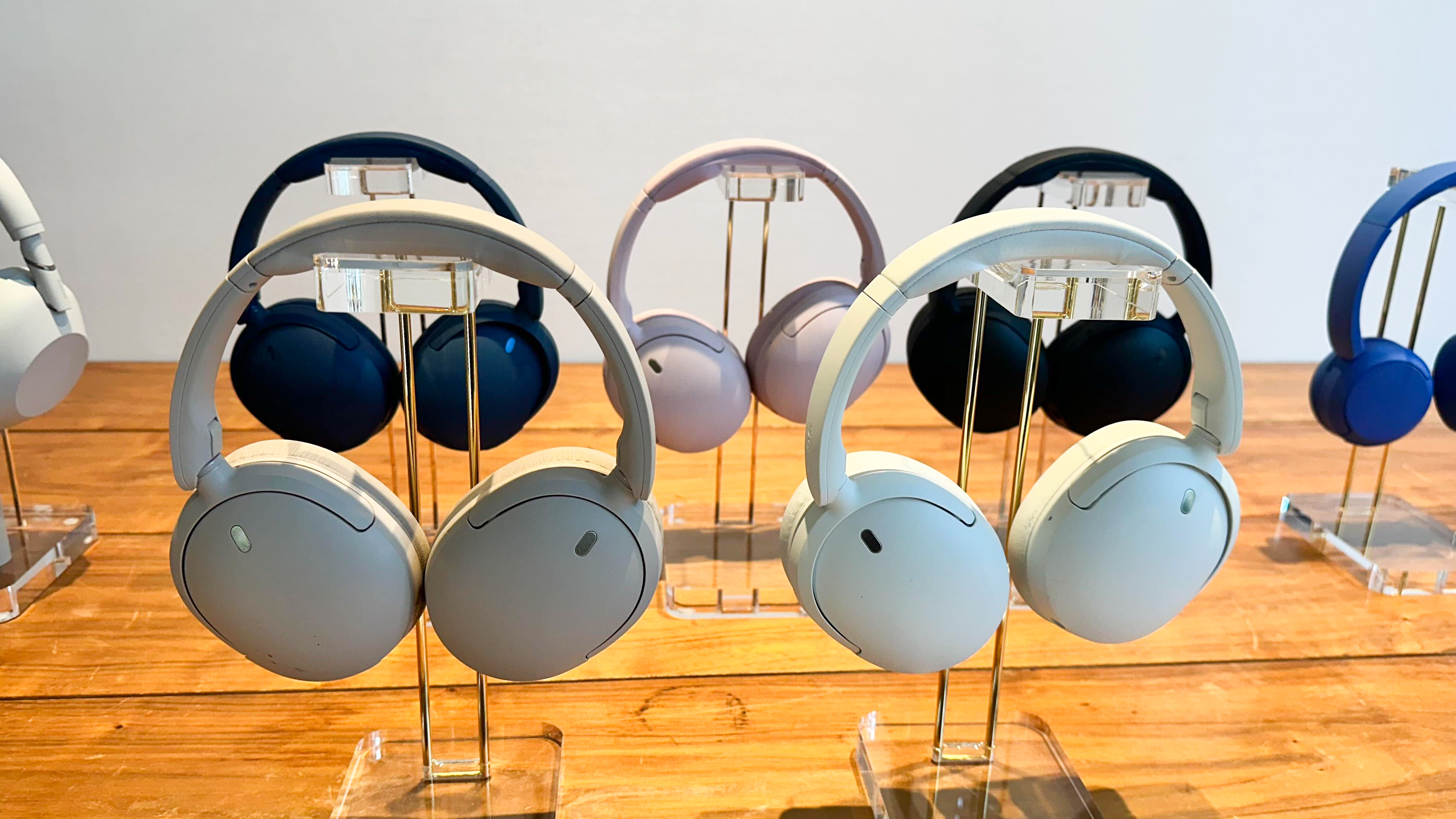 Sony WH-1000XM4C dengan Baterai Replaceable: Lonjakan Besar untuk Headphone Tahan Lama