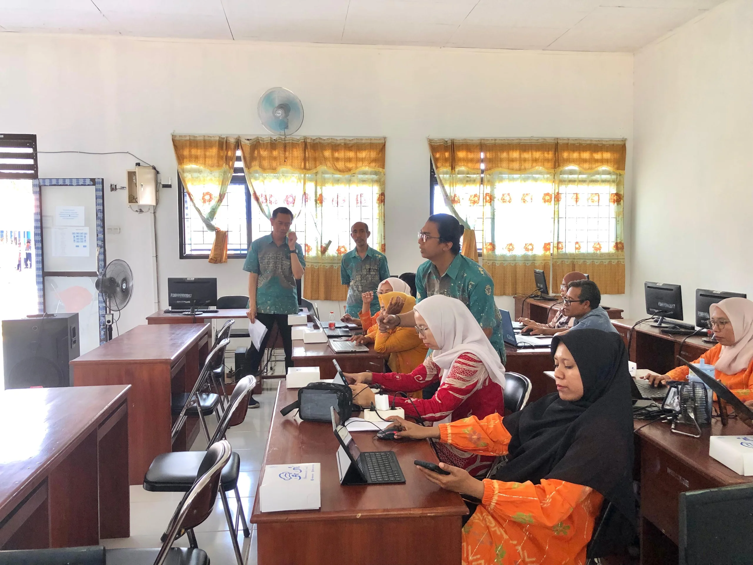 Dari Canva ke Flipbook AI: Saat Guru Naik Kelas Secara Digital