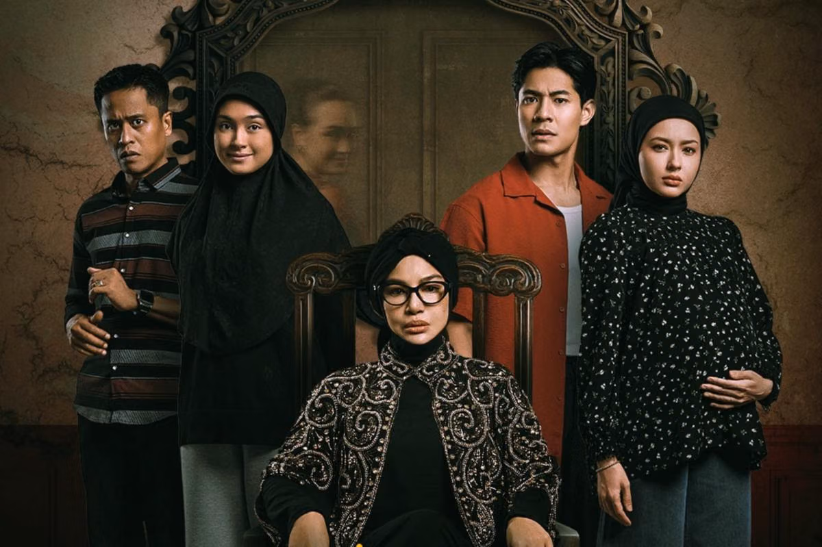 Dia Perempuan Sialan dan Twisted 3: Misteri, Arwah, dan Balas Dendam