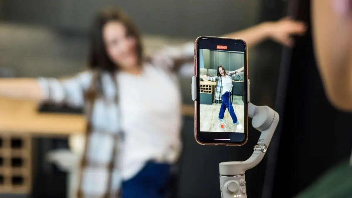 4 Fitur Kamera iPhone 17 yang Wajib Kamu Coba