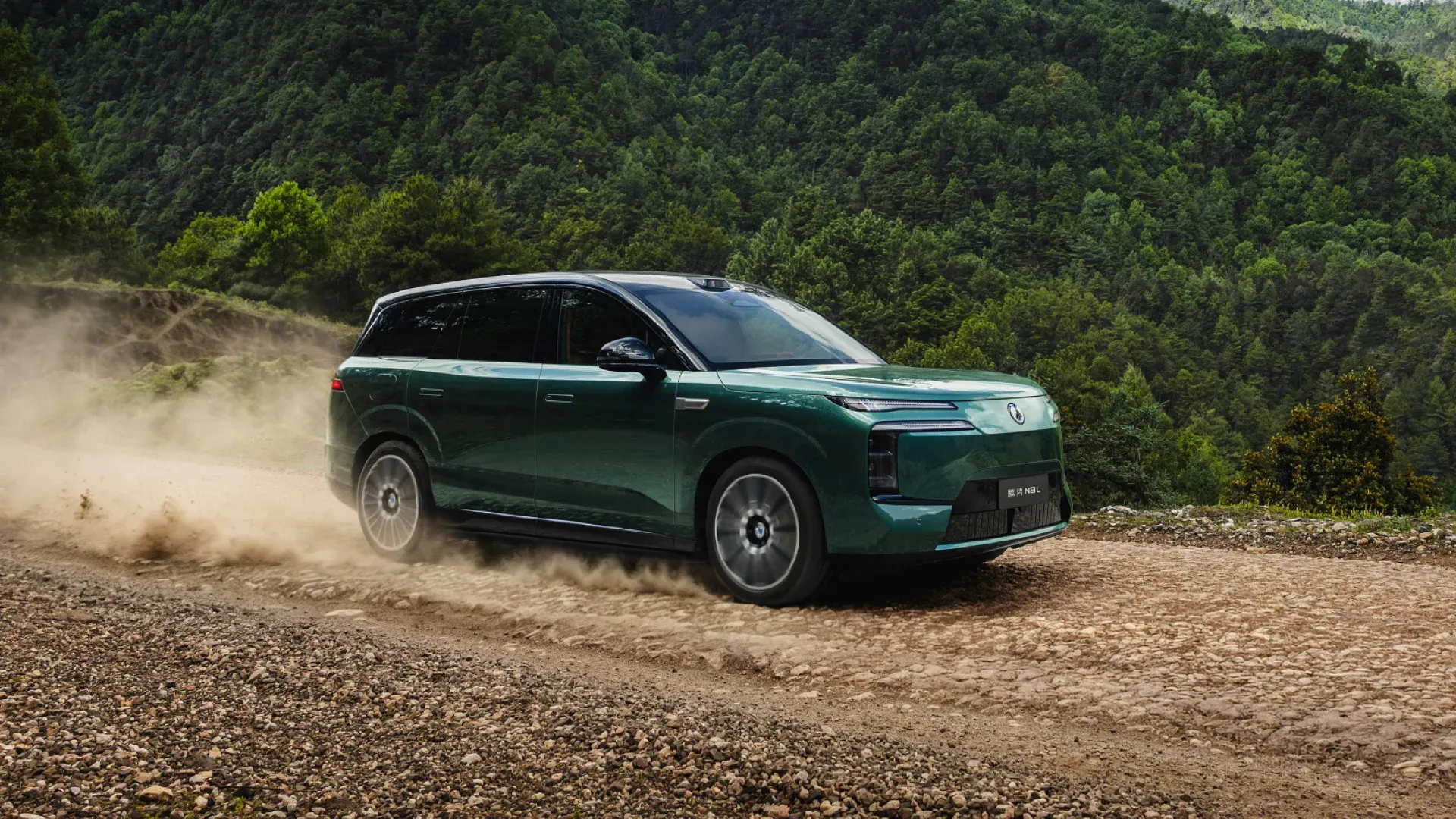 Denza N8L EV: SUV Listrik dengan Baterai 130 kWh dan Klaim Jangkauan 960 km