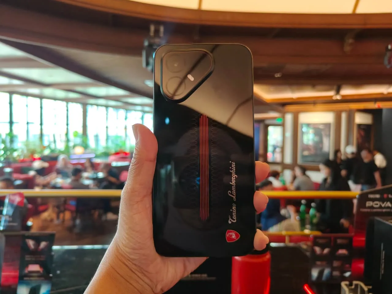 Tecno Pova 8 Pro 5G: Budget Flagship Gaming yang Paling Masuk Akal
