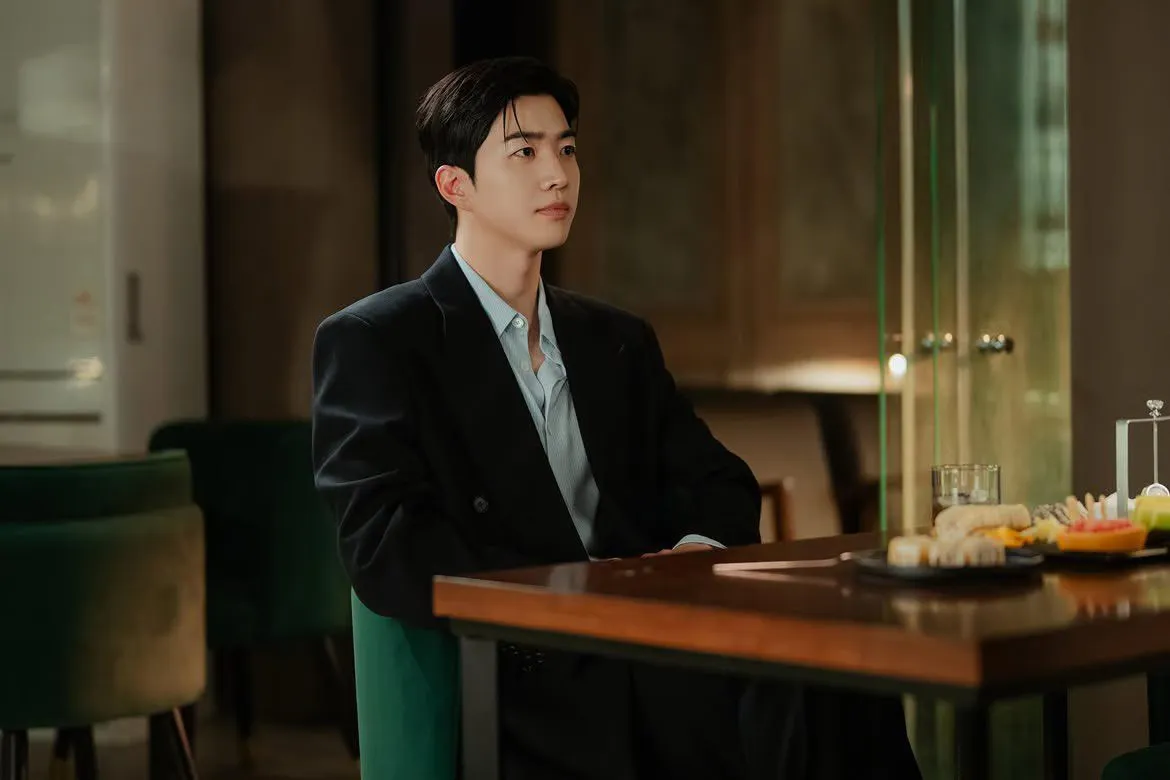 Tiga Tipe CEO dan Empat Sad Girl di My Bias My Boss