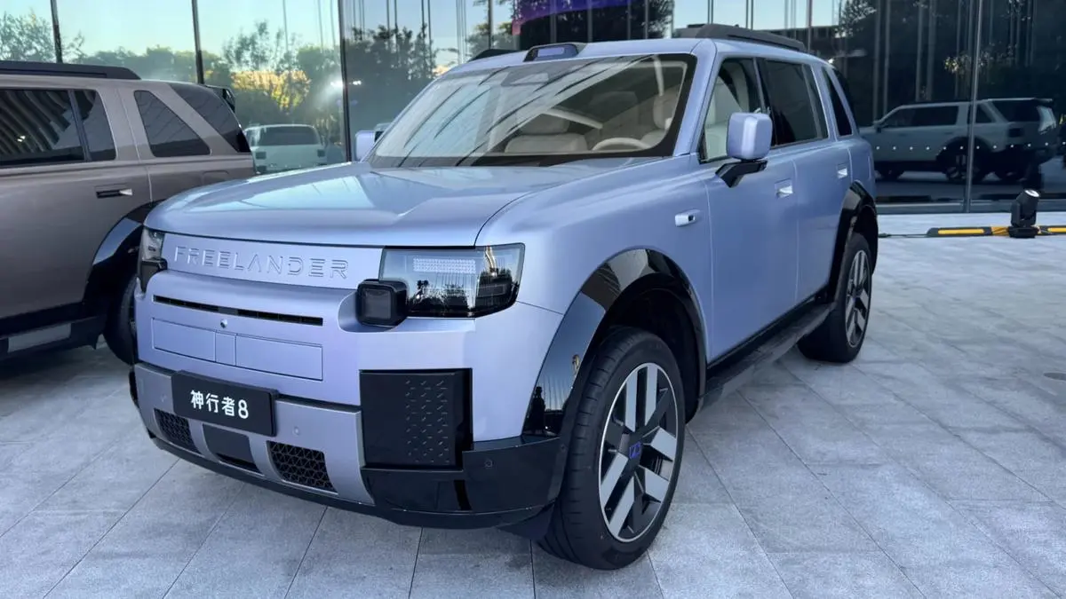 Freelander 8 EREV Pecahkan Rekor Guinness dan Banjir Pesanan