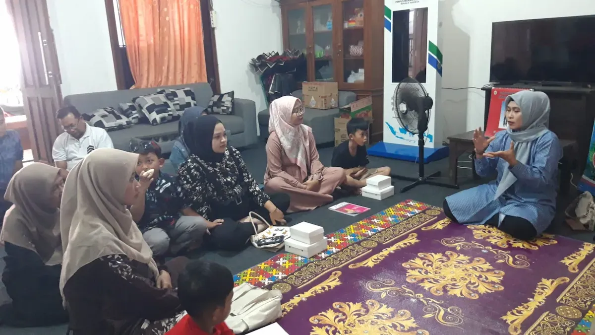 Kader Posyandu, Edukasi, dan Aplikasi: Kunci Deteksi Dini Stunting