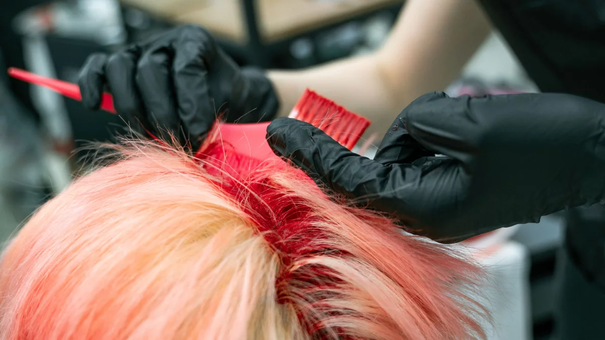 Apakah Cat Rambut Benar-Benar Meningkatkan Risiko Kanker?