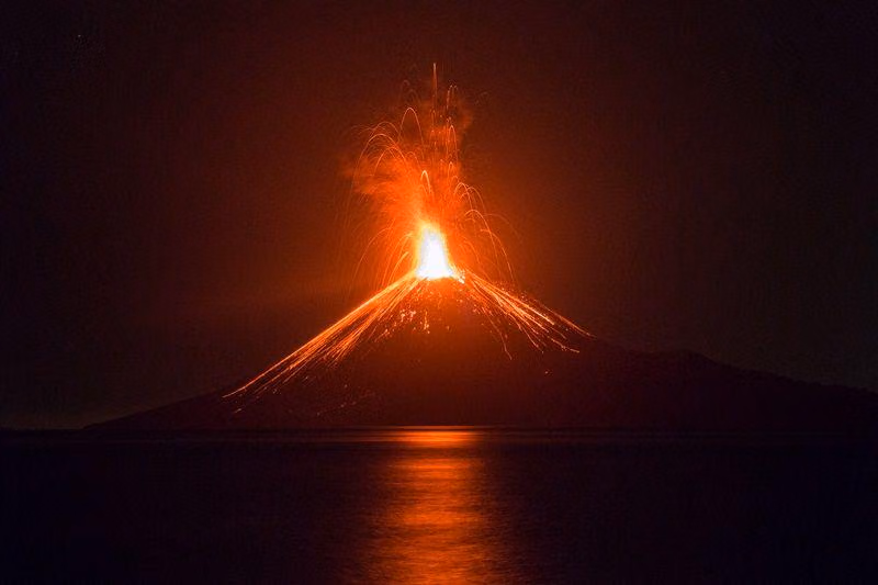 Ketika Erupsi Gunung Memaksa Sekolah Menimbang PJJ