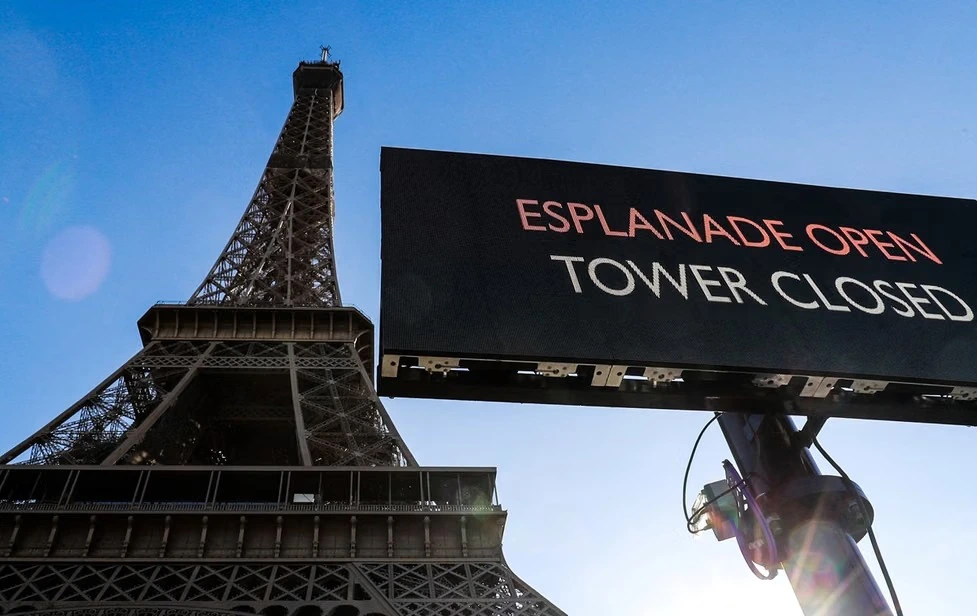 Menara Eiffel Tutup Mendadak: Dampak Mogok bagi Wisatawan