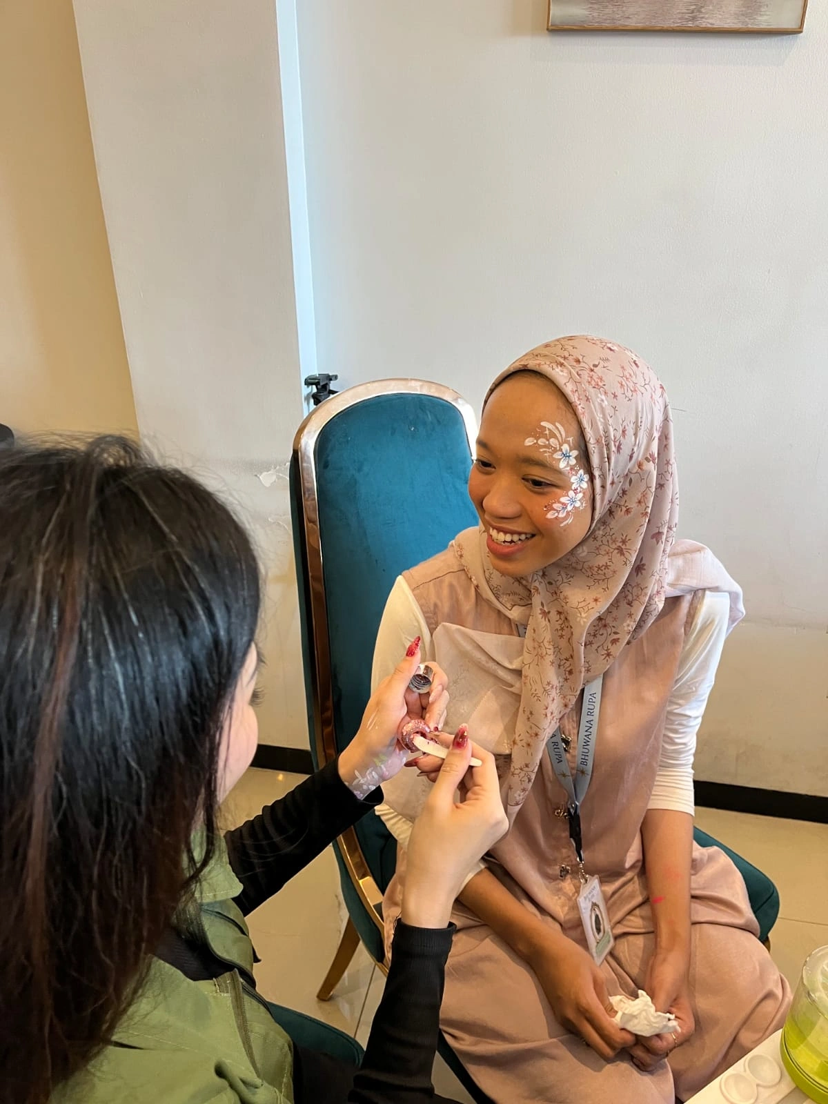 Face Painting sebagai Ruang Eksplorasi Diri Mahasiswa