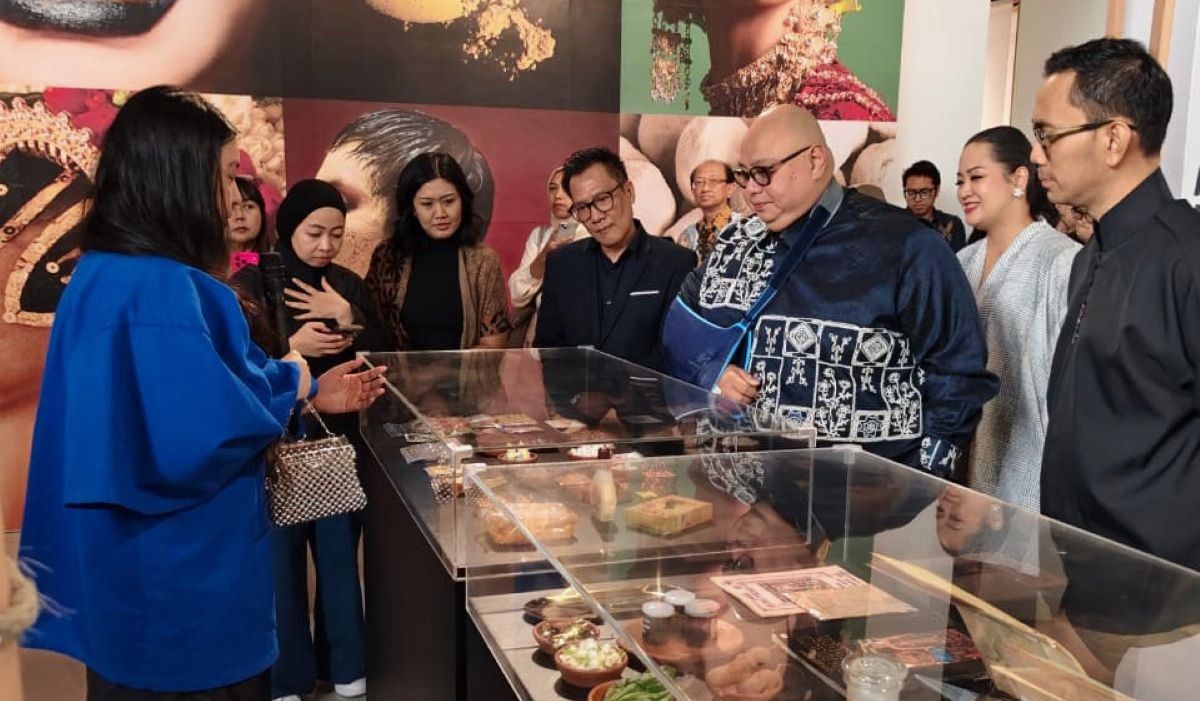 Pameran HYAS Ungkap Perjalanan Makeup dari Tradisi ke Industri Modern
