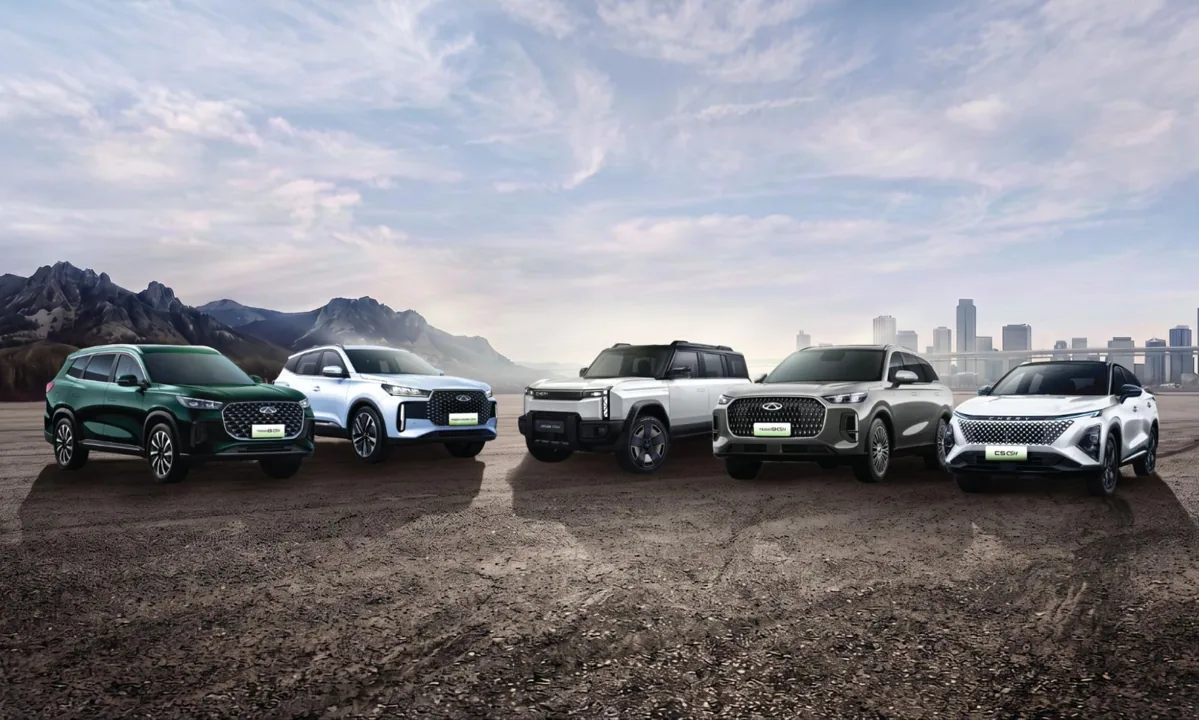 REEV vs Hybrid vs PHEV: Siapa Juara Jangkauan dan Efisiensi?