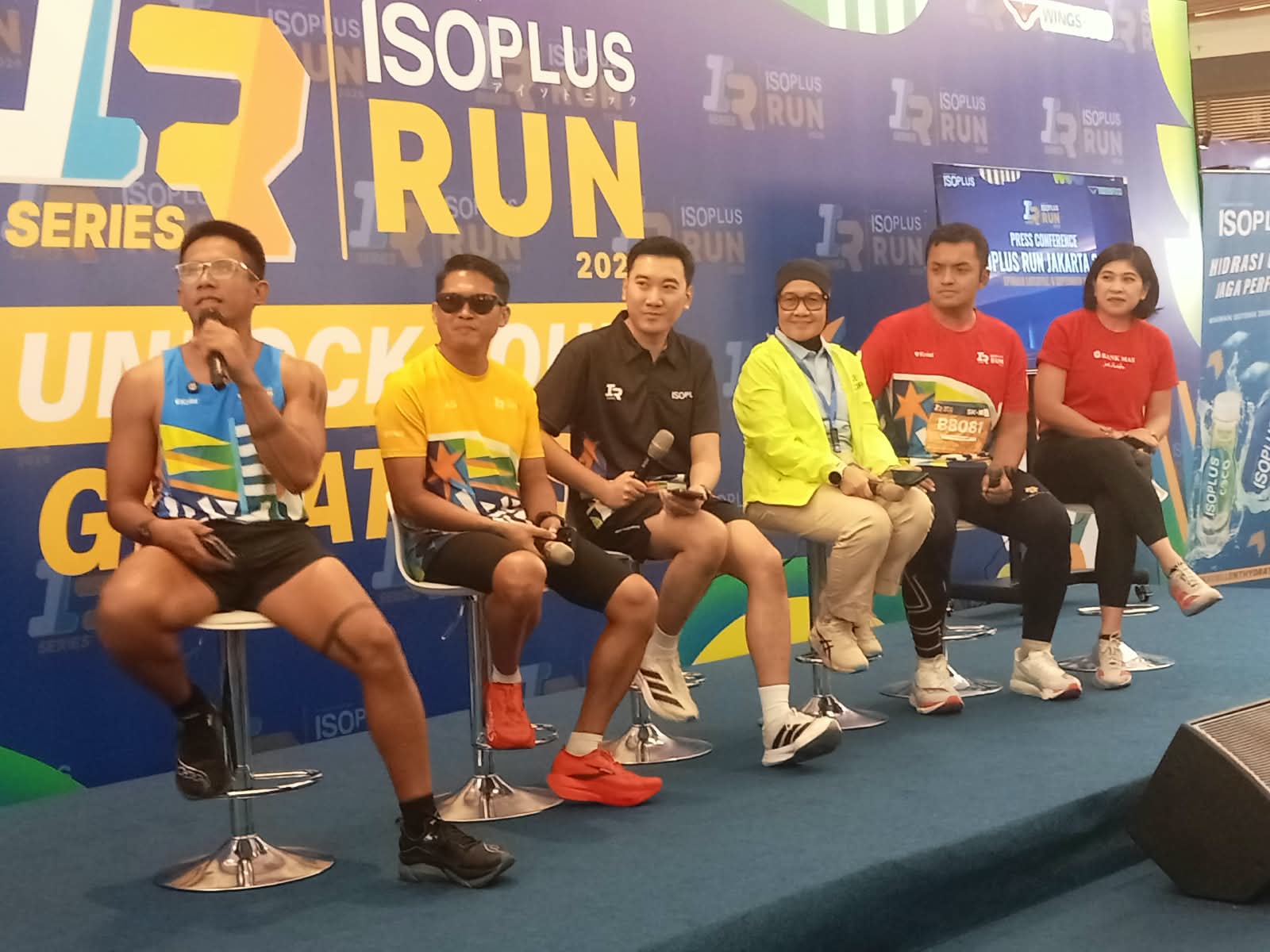 8.000 Pelari Memeriahkan ISOPLUS Run Jakarta dengan Fasilitas Lengkap dan Aksi Hijau