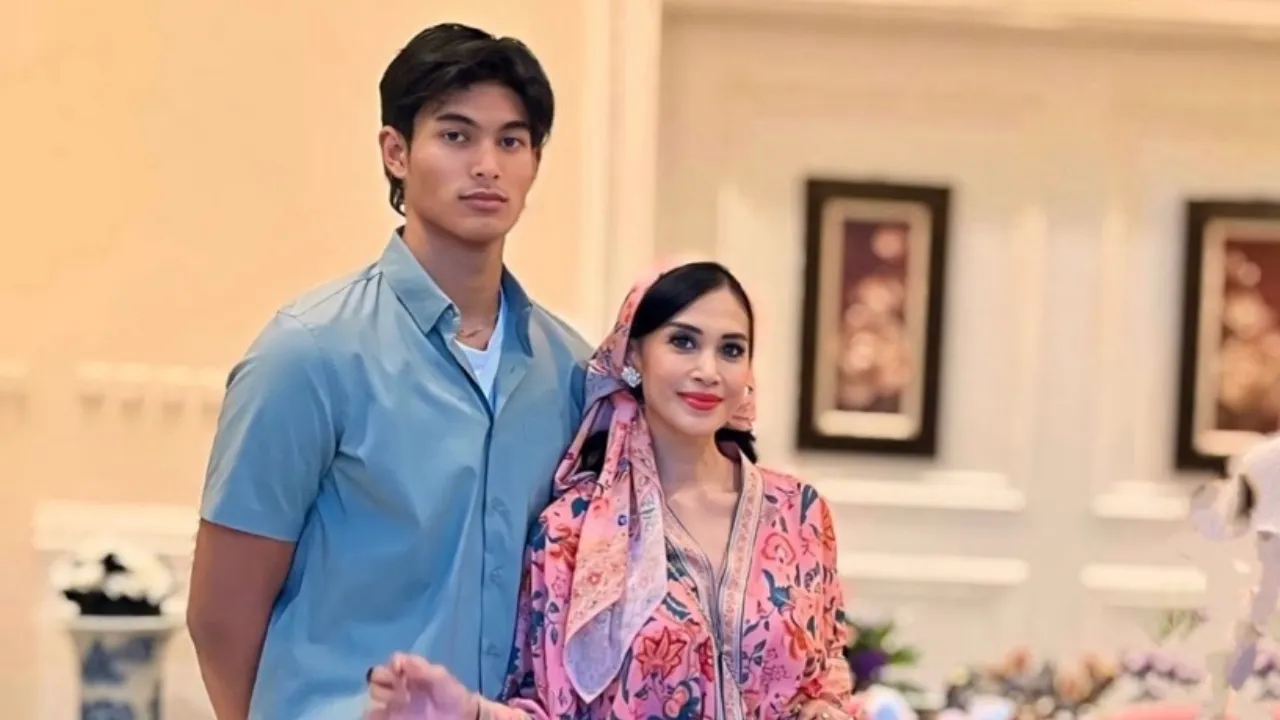 Memantau Anak dari Jauh: Menggunakan Alat Digital dengan Bijak
