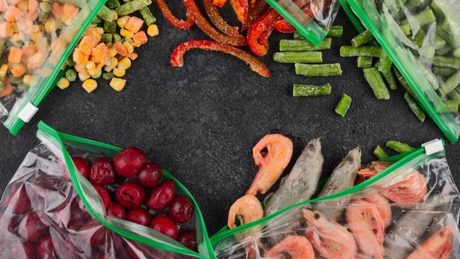 Kesalahan Menyimpan Buah dan Sayur di Kulkas yang Diam-Diam Merusak Nutrisi