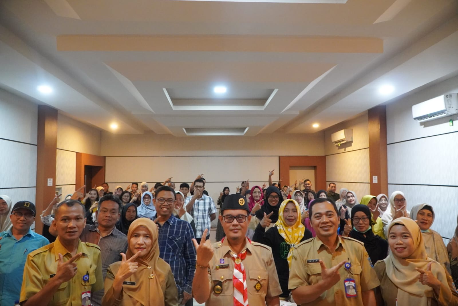 Pelatihan Keamanan Pangan UMKM: Dari SPPIRT ke Uji Laboratorium
