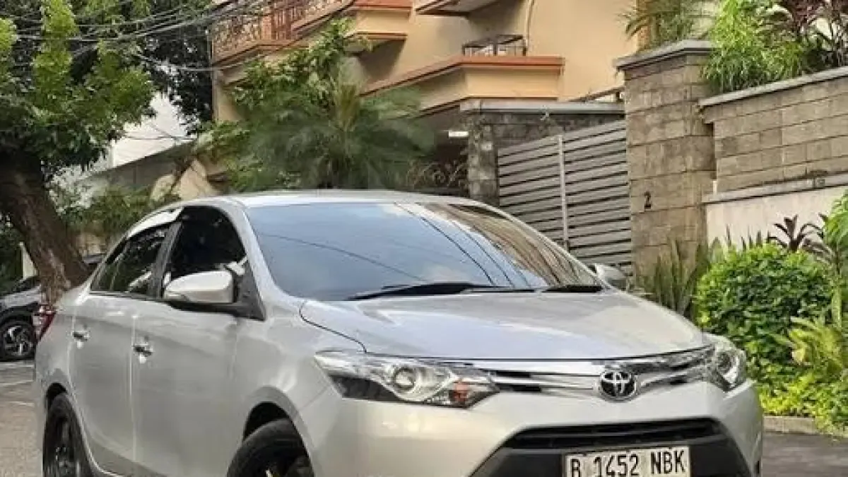 Panduan Lengkap Membeli Toyota Sedan Bekas: Vios, Corolla Altis, dan Camry