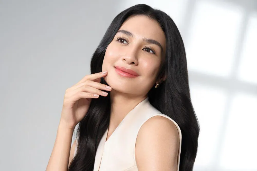 Pijat Limfatik Wajah CollaSence: Ritual Facial untuk Kulit Awet Muda