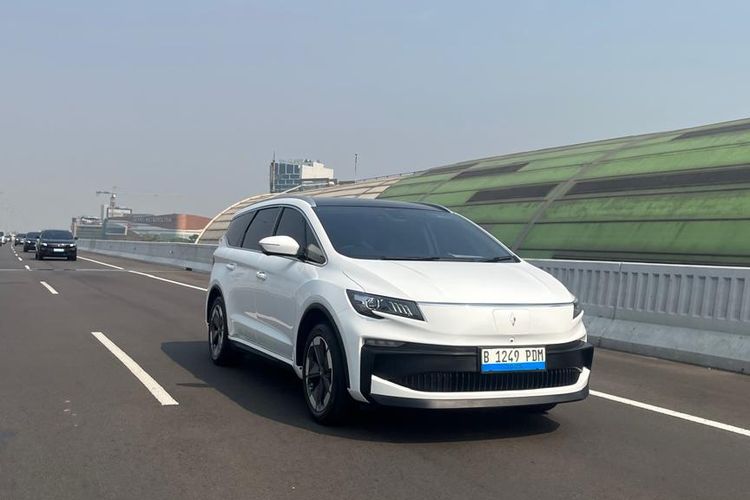 Lima Mobil Listrik Baru September: Harga, Baterai, dan Charging