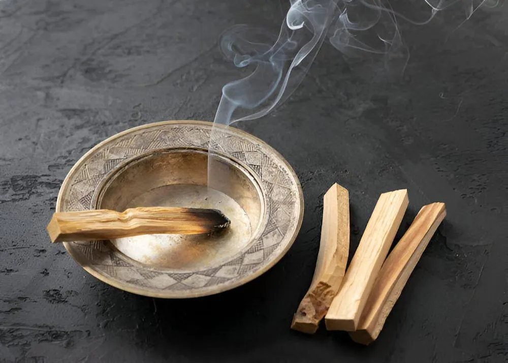 5 Parfum Lokal Incense Terbaik: Hangat, Elegan, Tahan Lama