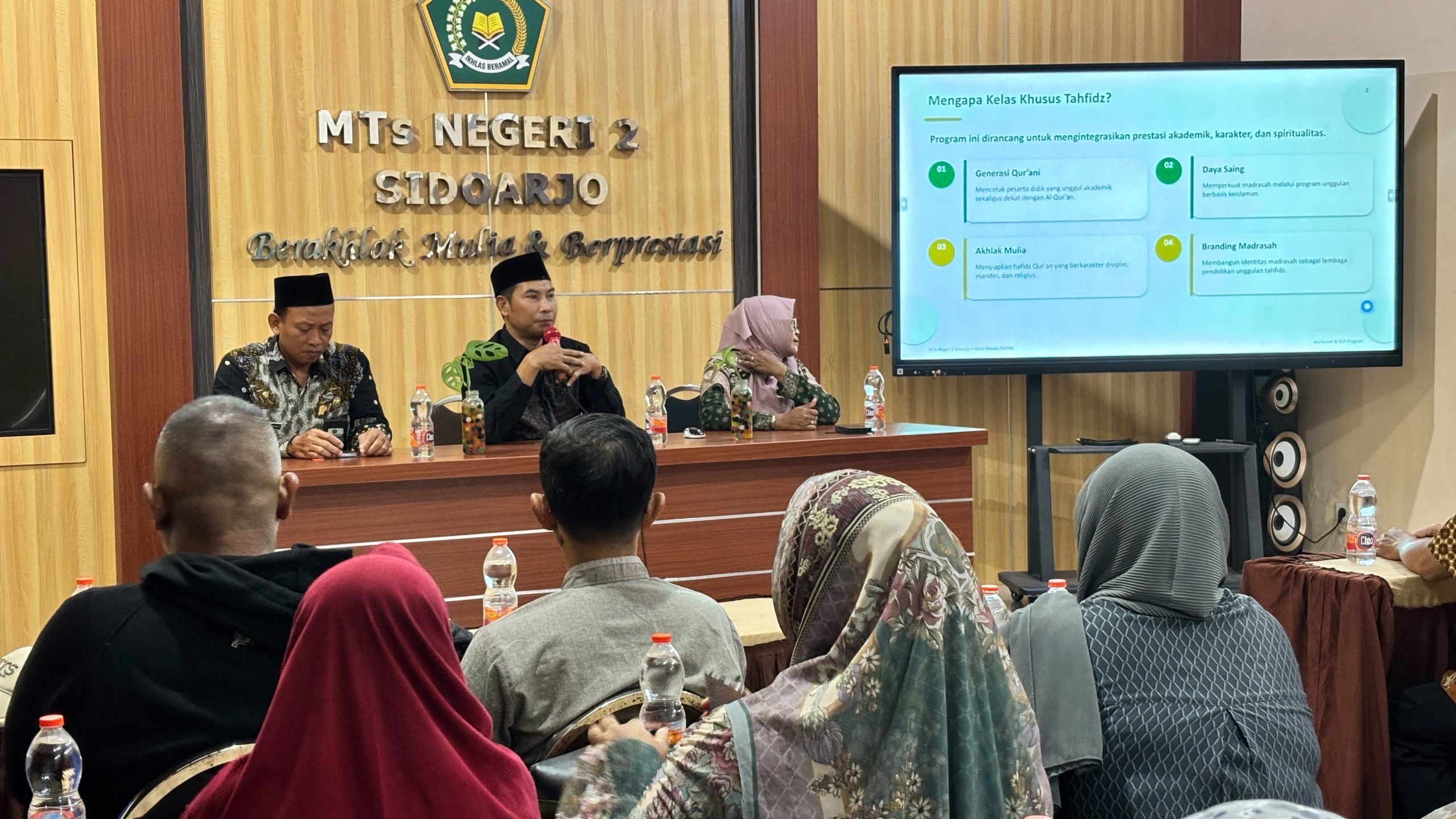Kolaborasi Sekolah dan Orang Tua Membangun Karakter Anak