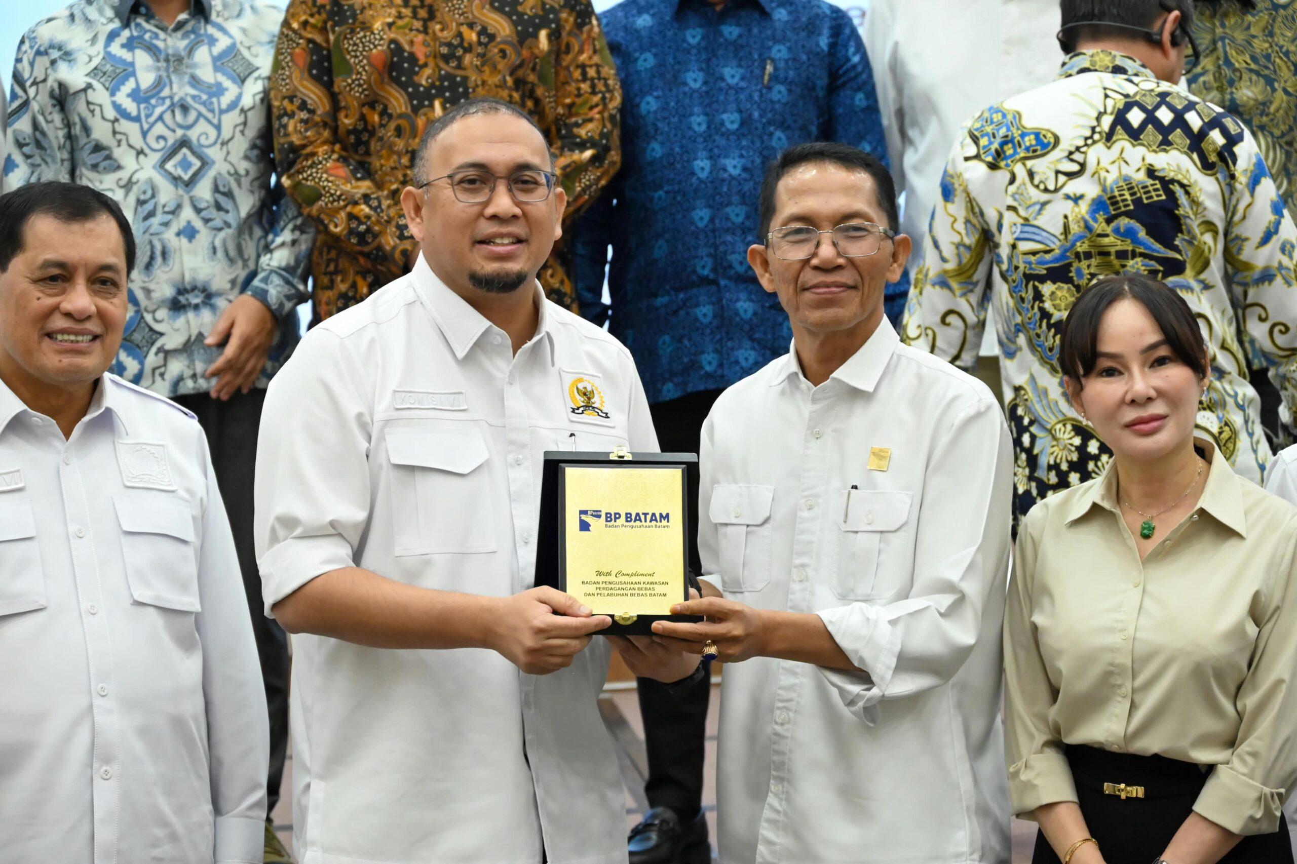 Batam Menuju Pusat Data Asia Tenggara: Listrik 3.000 MW dan Hukum Jadi Penentu