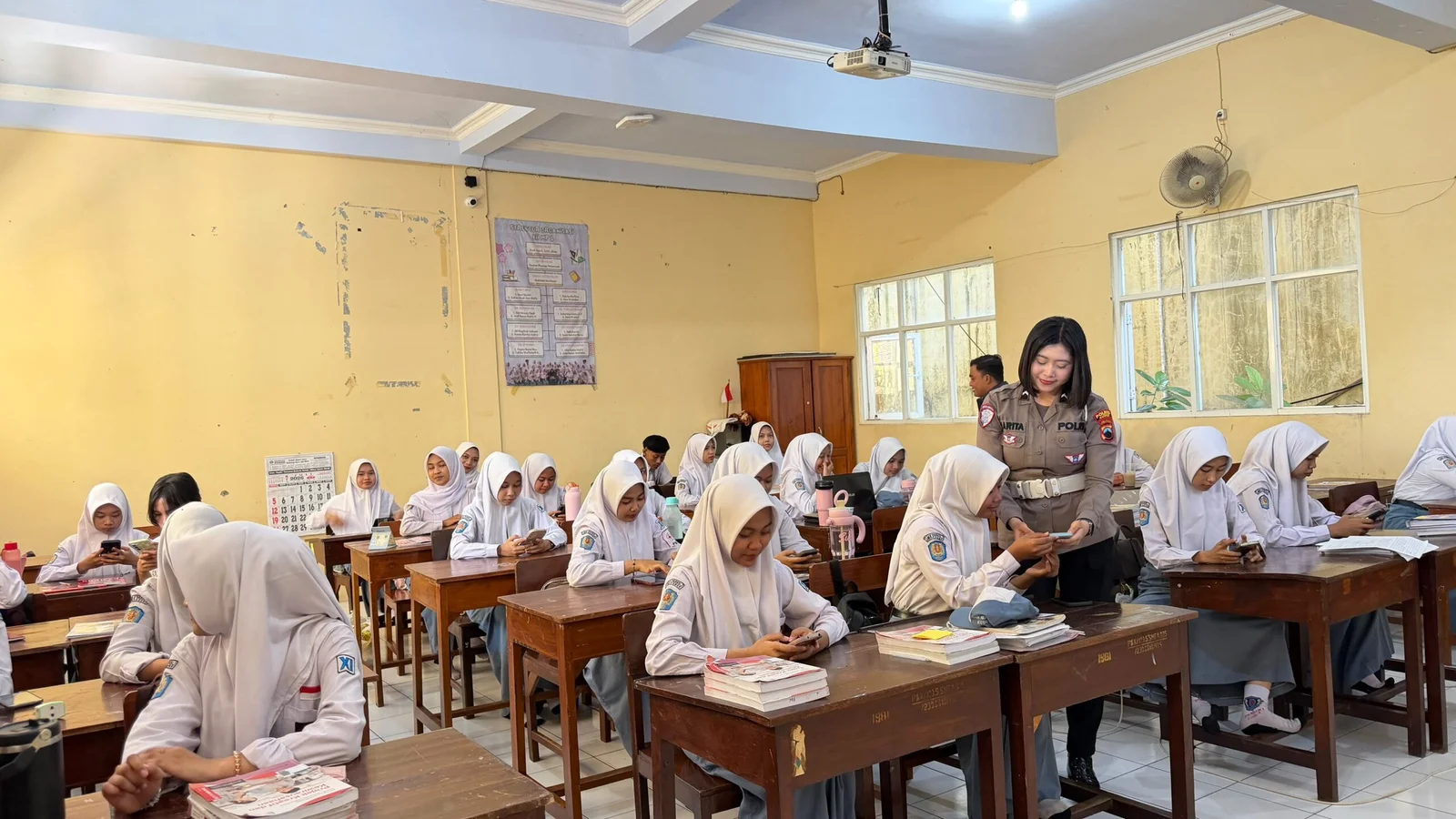 Polres Perluas Literasi AI Pelajar SMK: Etika dan Keamanan Jadi Fokus