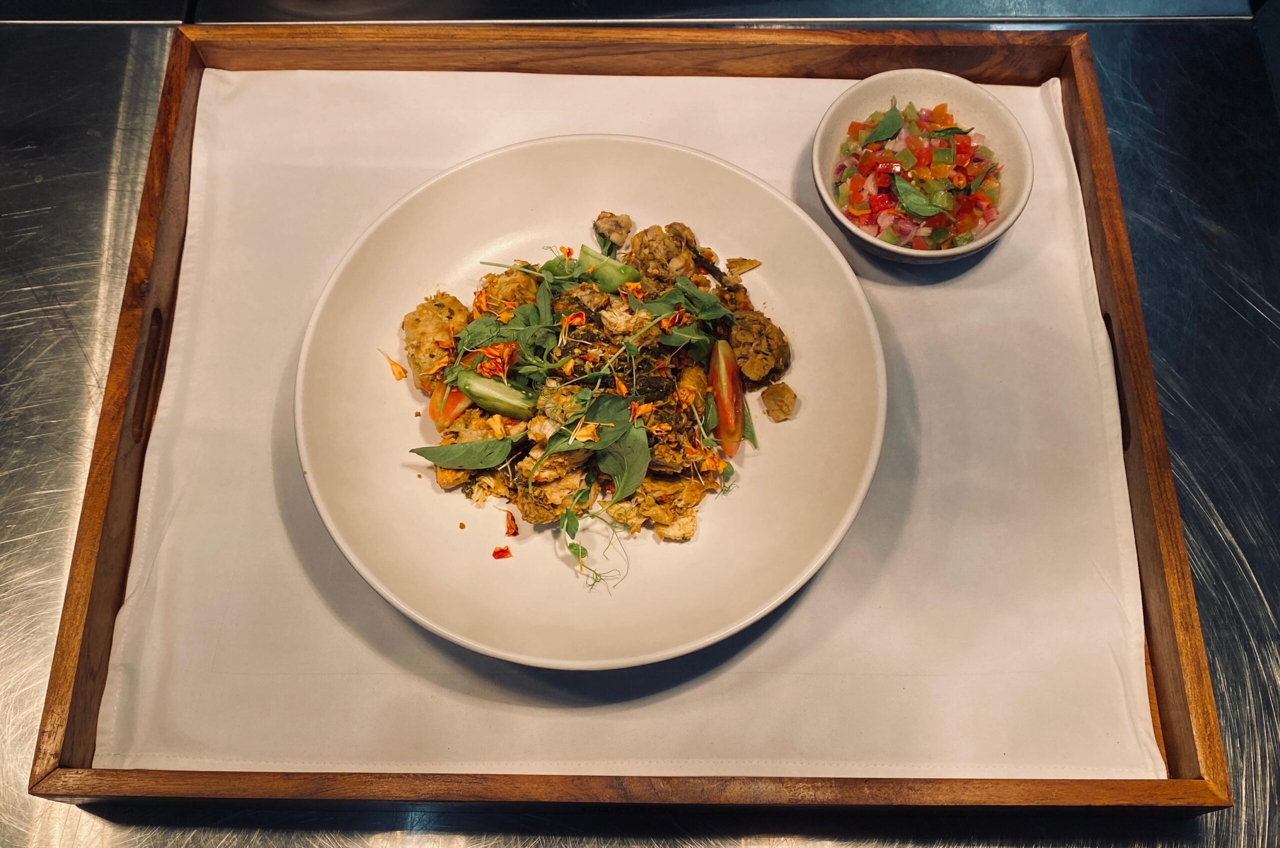 Kuliner Legendaris Jawa Timur di Era Kafe Modern