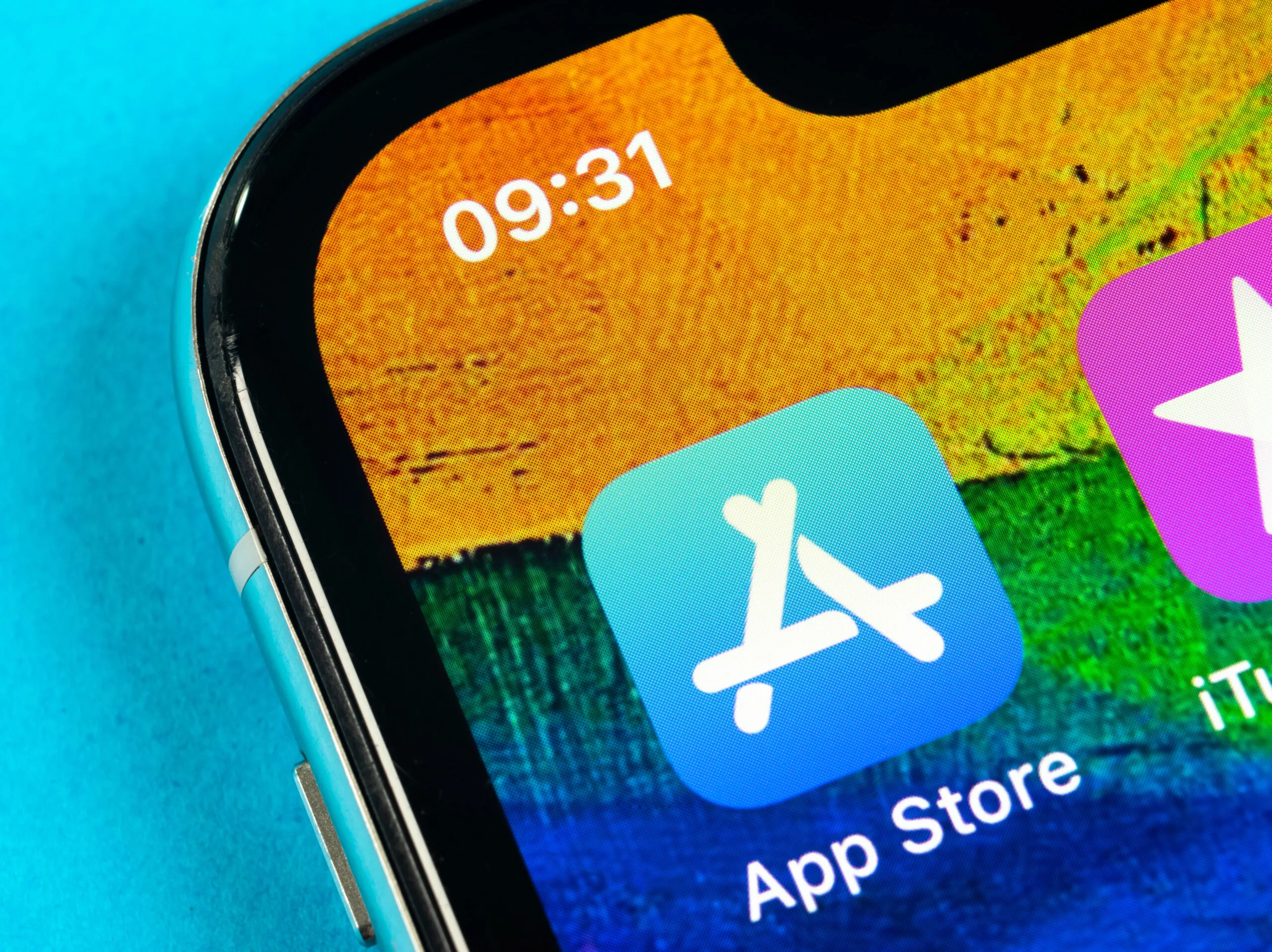 CEO Baru Ubah Strategi App Store: Siapa Untung, Siapa Rugi?