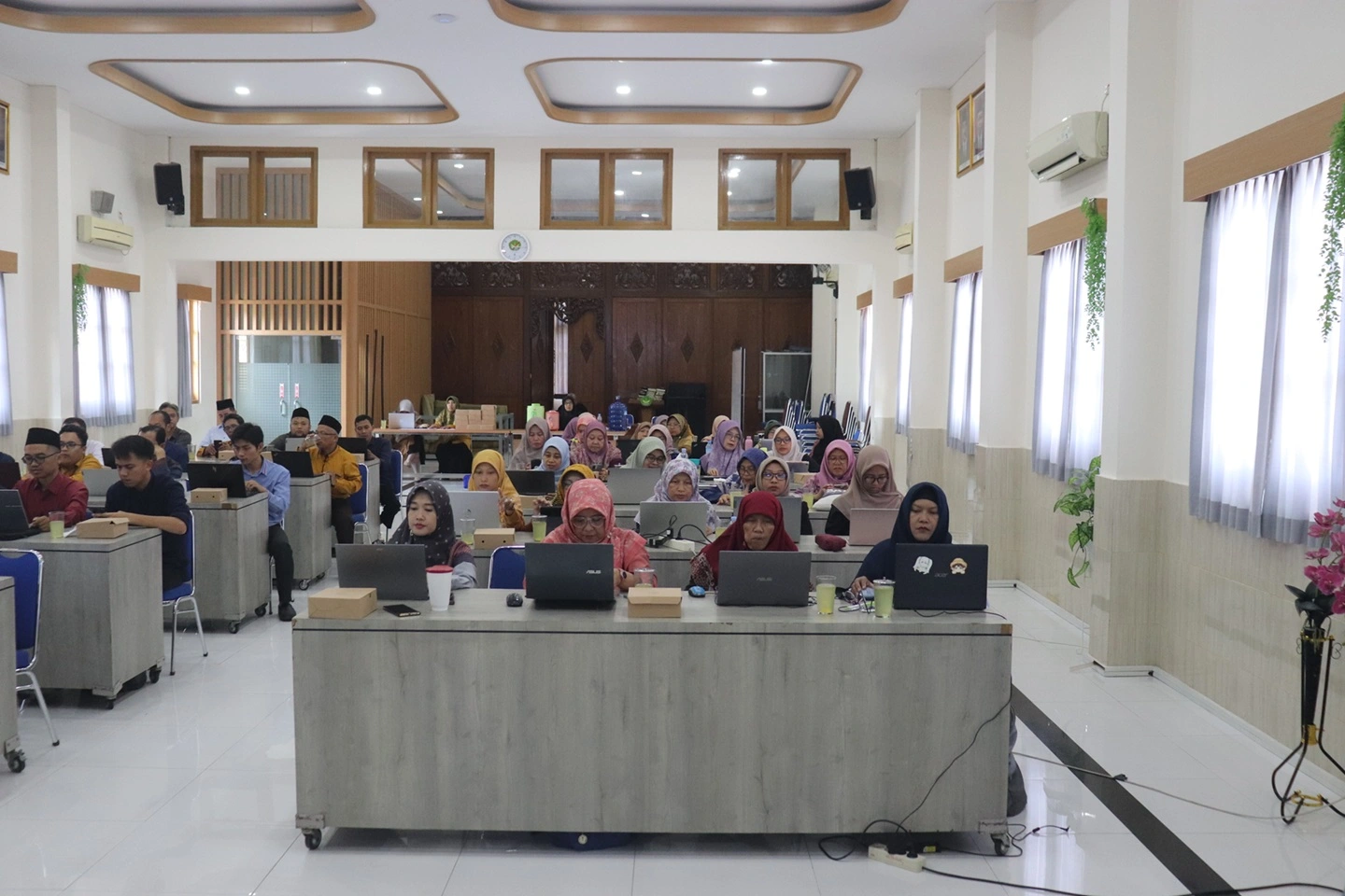 Madrasah Adopsi Learning Management System: Scola dan Lompatan Transformasi Digital