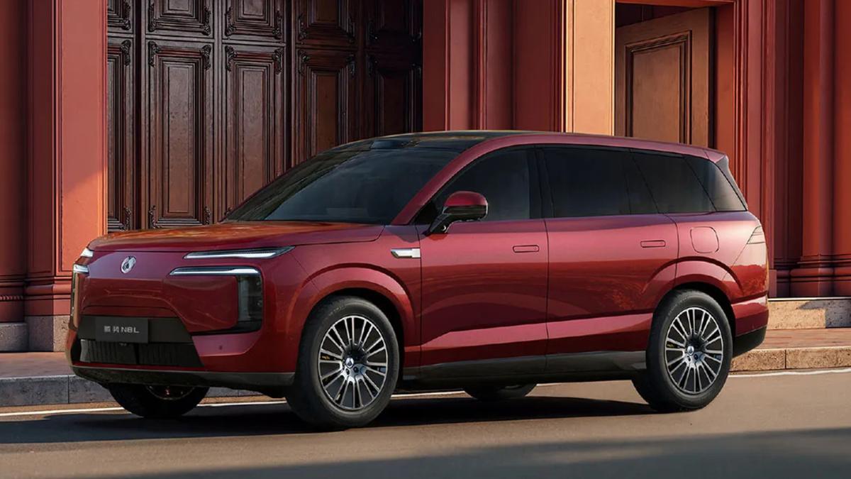 Denza N8L EV: SUV Enam Penumpang dengan Baterai 130 kWh