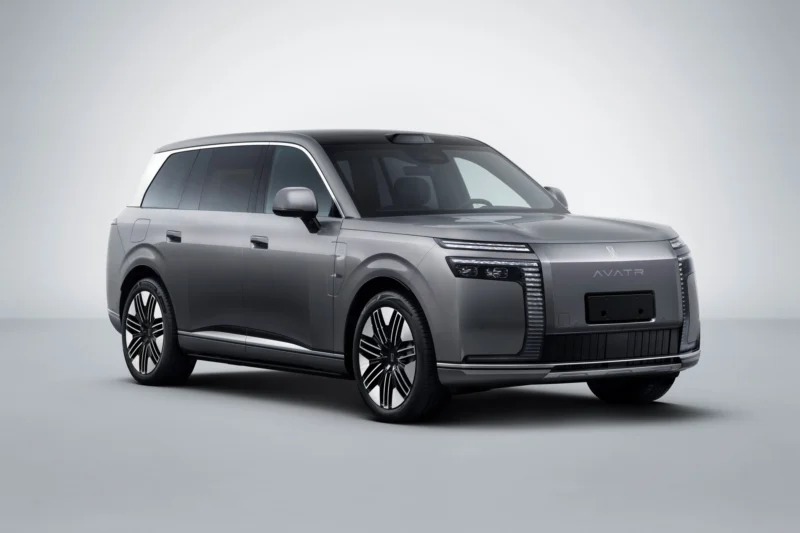 Avatr Seri 9 vs T09 PHEV: Duel SUV Mewah Berteknologi Huawei