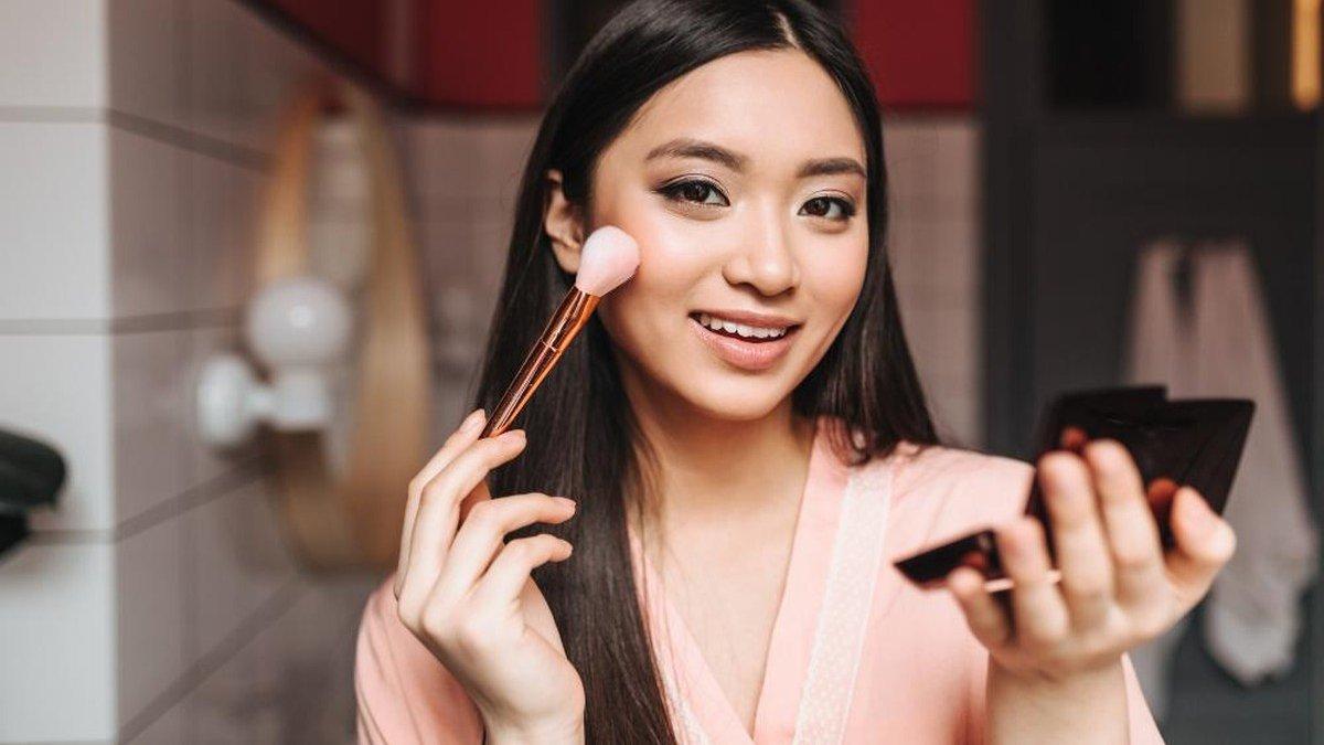 Mesh Cushion dan Blush Lokal Terbaik untuk Makeup Flawless