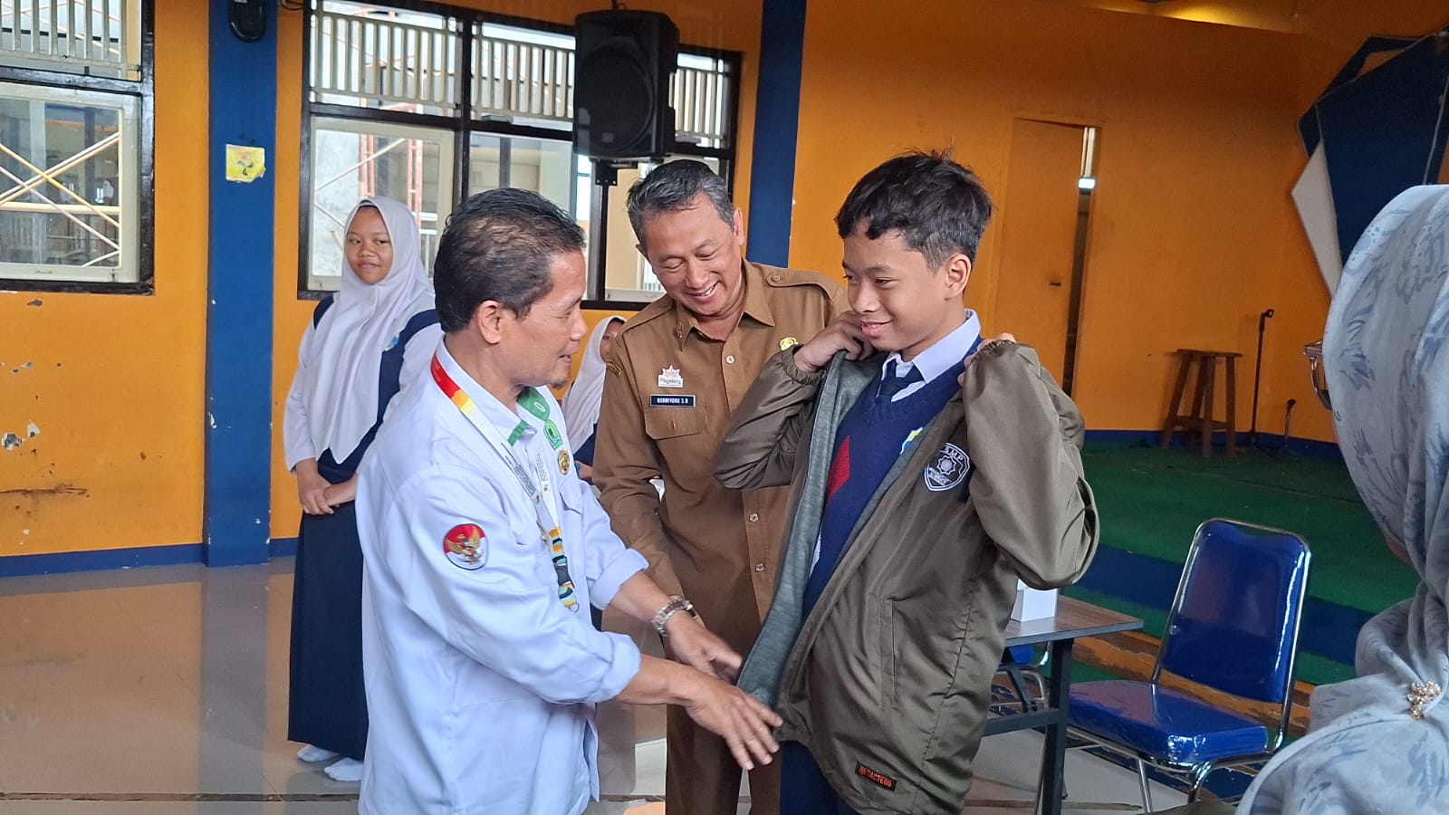 Study Tour Tiga Negara: Lompatan Wawasan Bagi Pelajar Muda