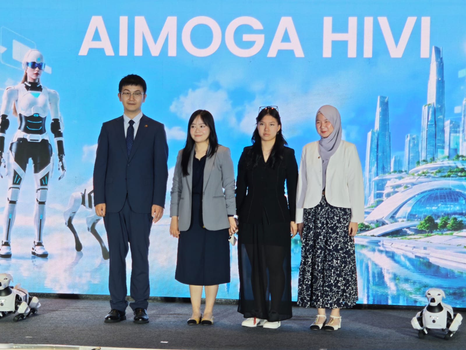 AiMOGA Experience Store: Cara Baru Berkenalan dengan Robot Embodied AI