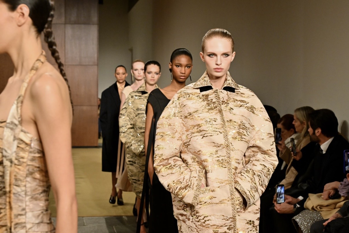 New York Fashion Week Spring: Debut dan Comeback yang Wajib Ditonton