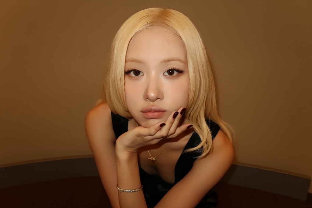 Rosé dan iPhone 18 Pro: New Trick untuk Era Pop Minimalis