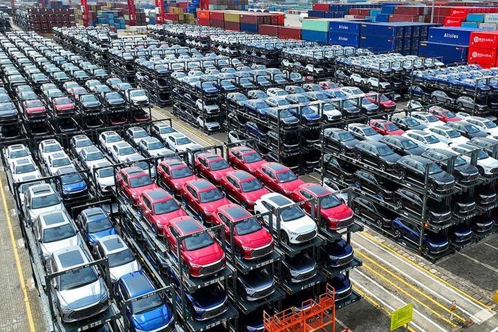 Mobil Listrik Meledak 88 Persen: Pasar Utama atau Tempat Pembuangan?