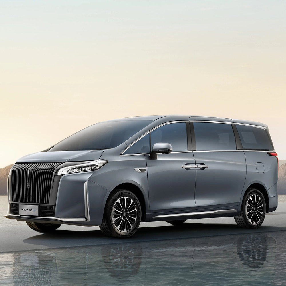 MPV Mewah Hybrid Pertama dengan PHEV dan Hi4 AWD Cerdas