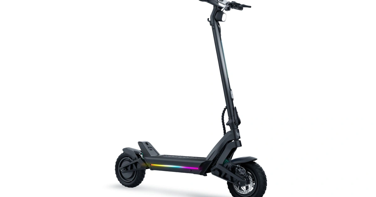 Review Predator ES Thunder Pro: Skuter Listrik Jarak Jauh 70 km untuk Komuter Urban