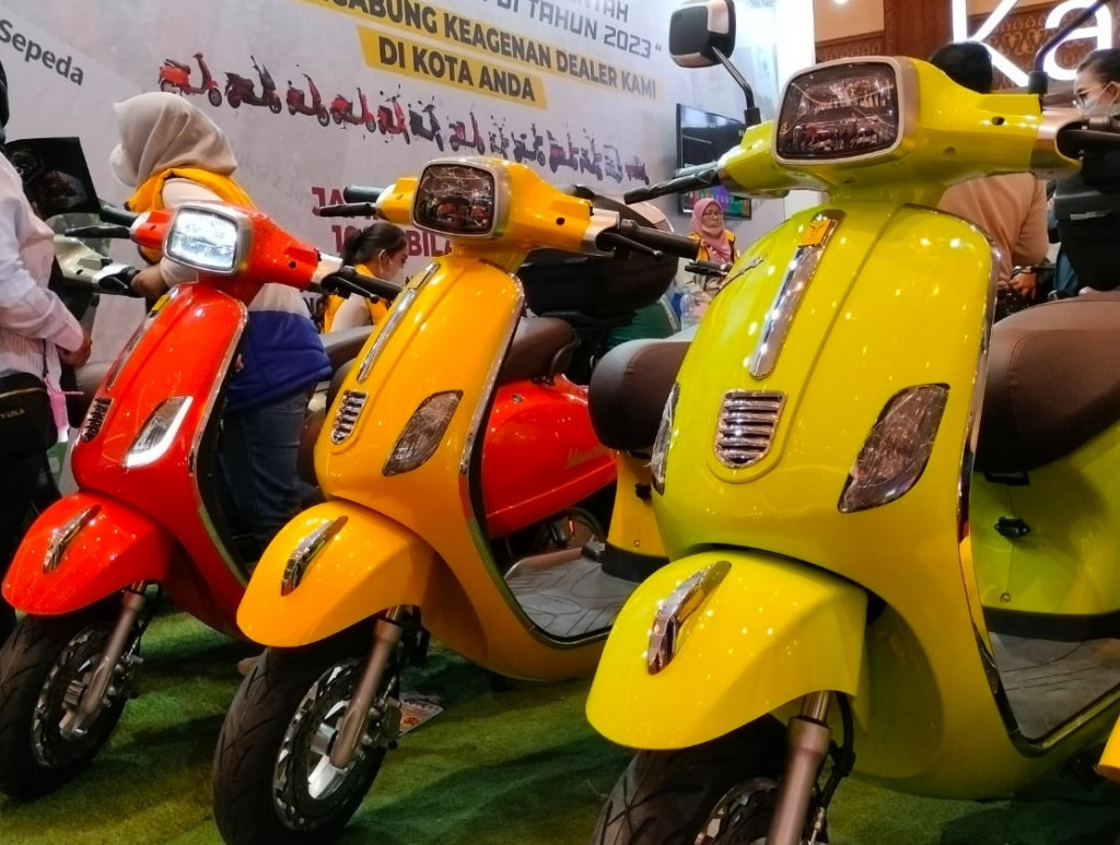 Motor Listrik Retro: Gaya Klasik, Tenaga Elektrik