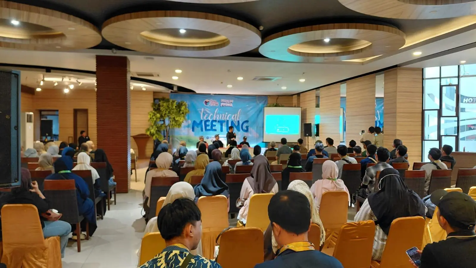 Festival Wisata Muslim: Umrah Gratis dan Liburan Regional untuk Pengunjung Beruntung