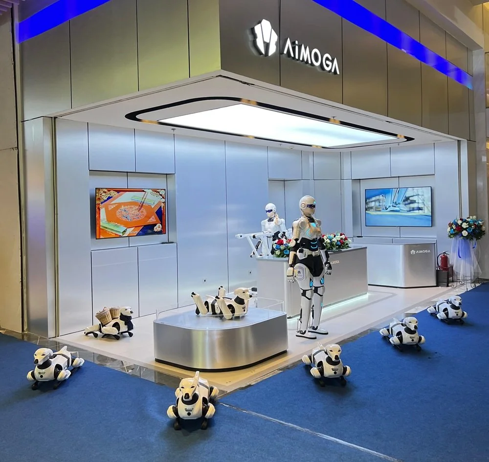 Toko Pengalaman Robot AI Pertama: Saat Publik Bisa Bersalaman dengan Humanoid
