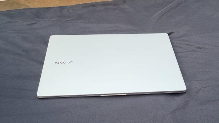Advan Air Neo: Laptop Ultra Ringan 0,99 kg Penantang Seri Neo