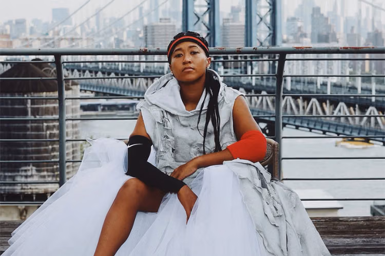Dari Thom Browne ke Allen Iverson: Evolusi Gaya Naomi Osaka di US Open