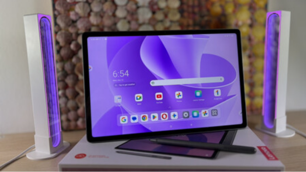Lenovo Idea Tab Plus 12,1 Inci: Tablet Produktivitas dengan Stylus dan Keyboard
