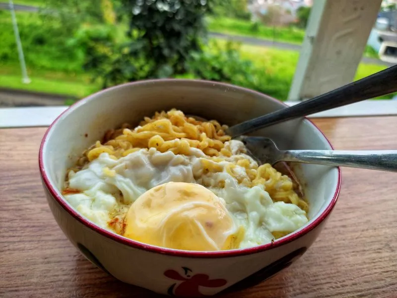 5 Makanan yang Harus Dibatasi demi Kesehatan Jantung dan Alternatif Sehatnya